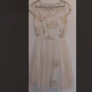 Cream Ivory Prom Princess Dress Gold Embroidery Unique Vintage custom size 6-8